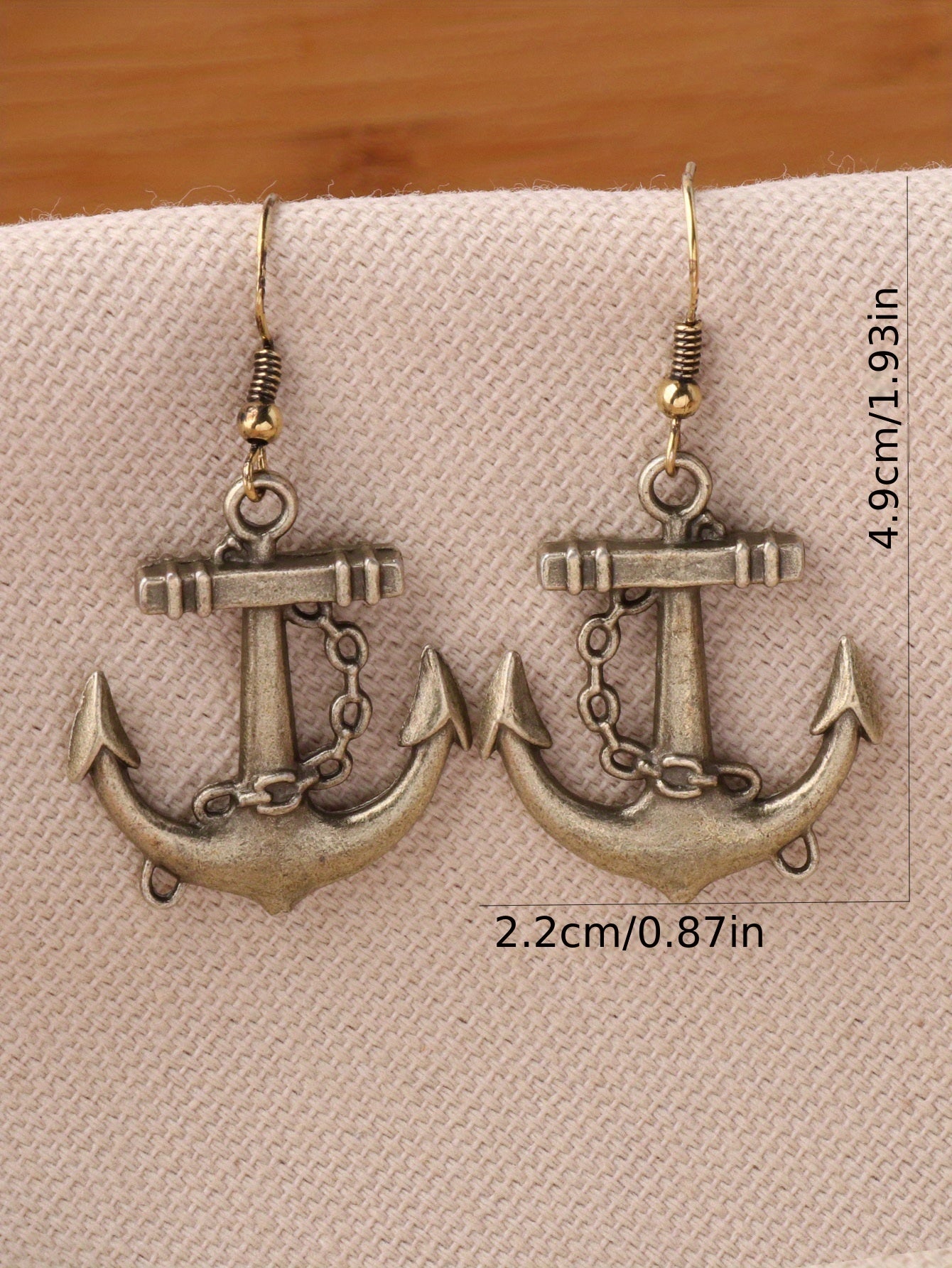 Vintage-Inspired Boat Anchor Dangle Earrings - Unique Creative Personality Gift for Women - Zinc Alloy Jewelry with Exquisite Details and Durable Construction
