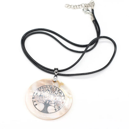 Natural Shell Necklace With Round Pendant Leather Cord 2MM Charms For Elegant Women Love Romantic Gift