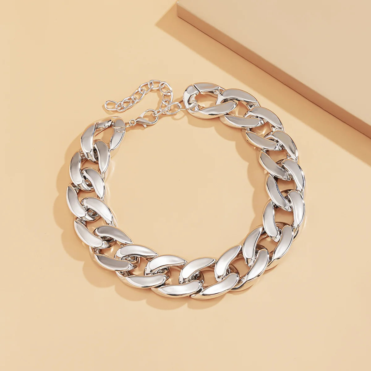 Simple Exaggerated Necklace Lady 4 Color Hip Hop Distorted Thick CCB Chain Creative Necklaces Fashion Glamour Girl Jewelry Gift