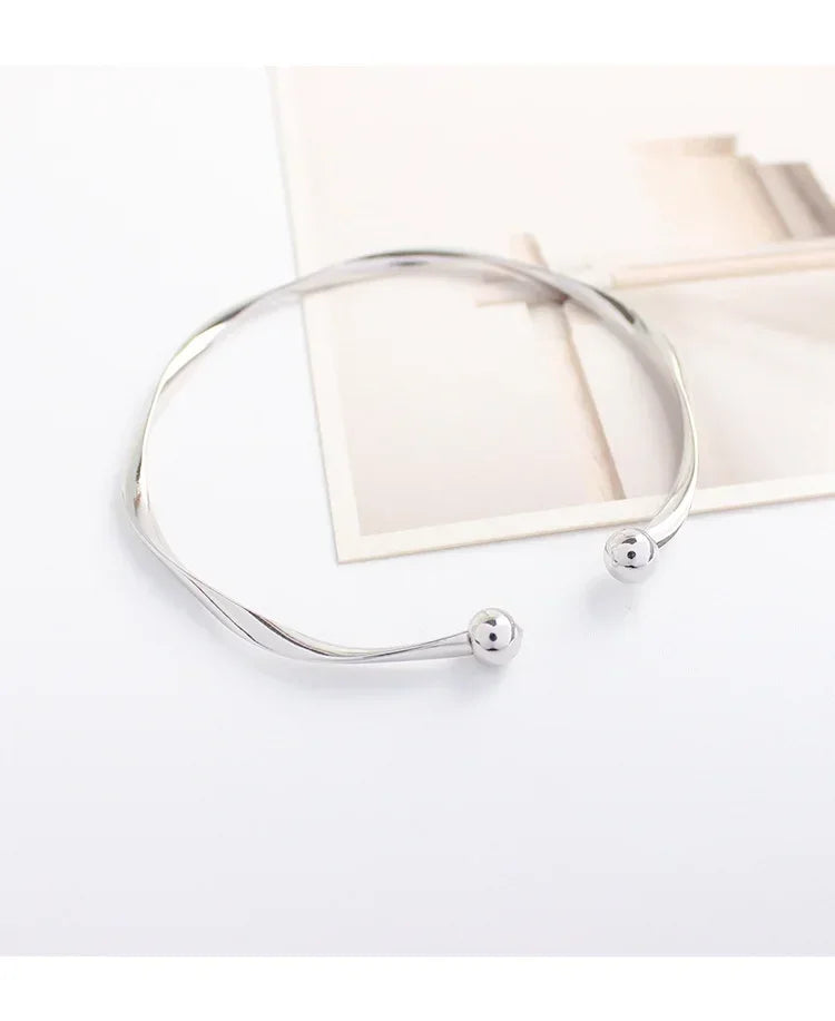 Fashion Trend Unique Design Elegant Exquisite Twist Simple Bracelet Women Jewelry Wedding Party Premium Gift
