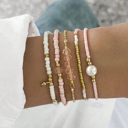 Handmade Black Crystal Beaded Bracelet for Women Minimalist Rice Beads Elastic Rope Bracelet Summer Vacation Party Jewelry Gift