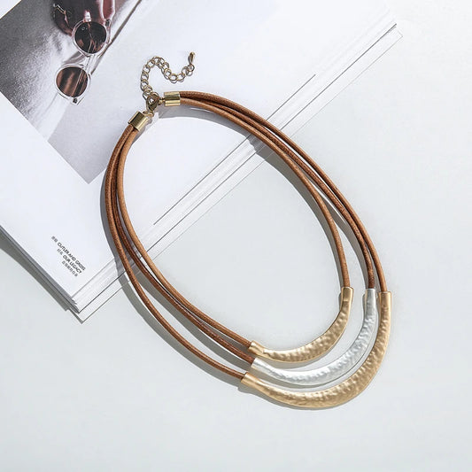 Retro European American Minimalist Multi-layered Short Necklaces Women High-end Feel Exquisite Collarbone Chain Fashion Jewelry
