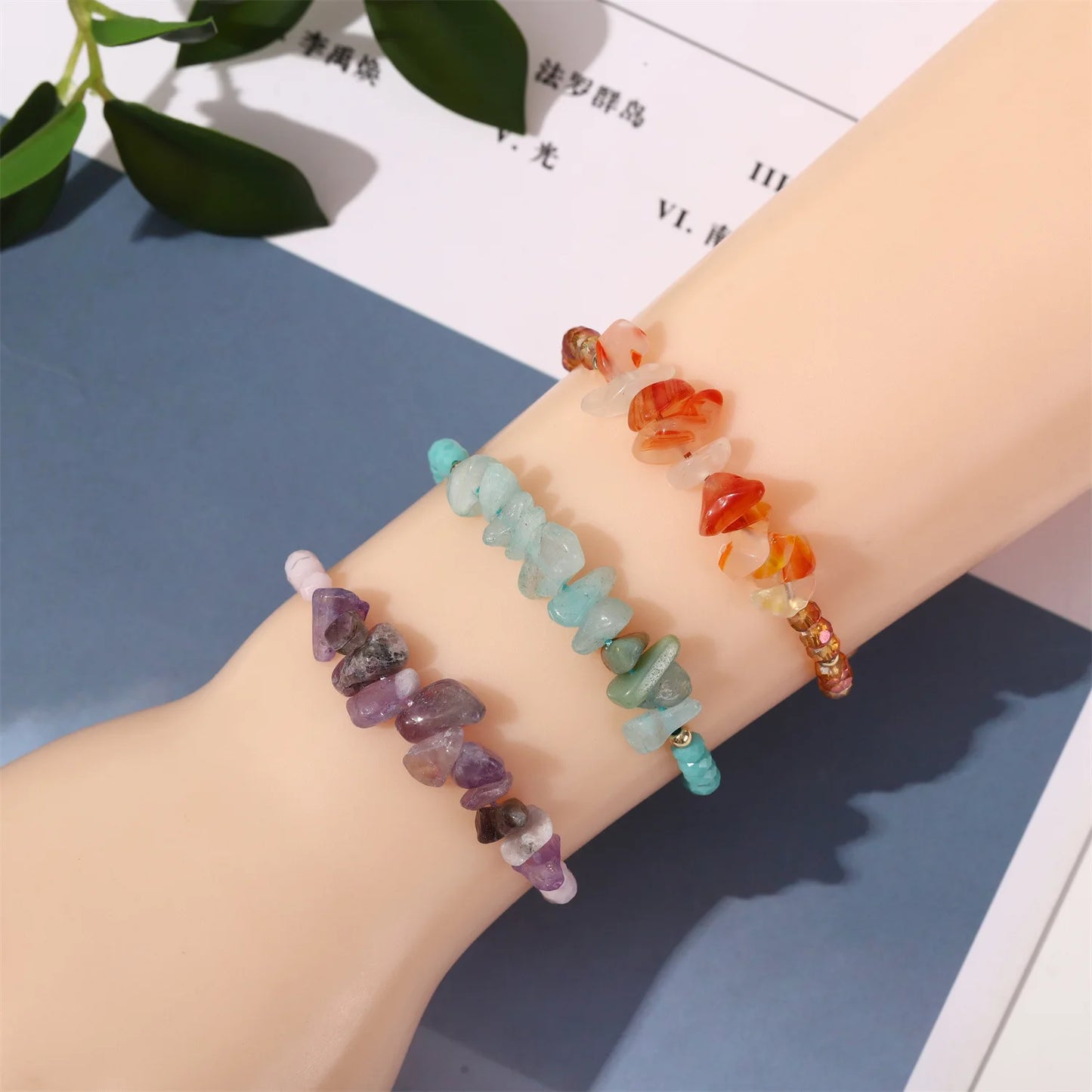 12 Pieces Of Colorful Crushed Stone Woven Bracelets are Fashionable and Suitable For Daily Wear By Men and Women