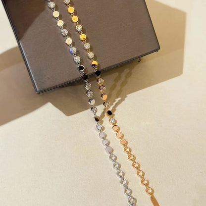 A bracelet resembling a combination of stars, made of S925 sterling silver material, gorgeous and romantic, with a story