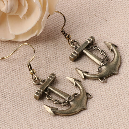 Vintage-Inspired Boat Anchor Dangle Earrings - Unique Creative Personality Gift for Women - Zinc Alloy Jewelry with Exquisite Details and Durable Construction
