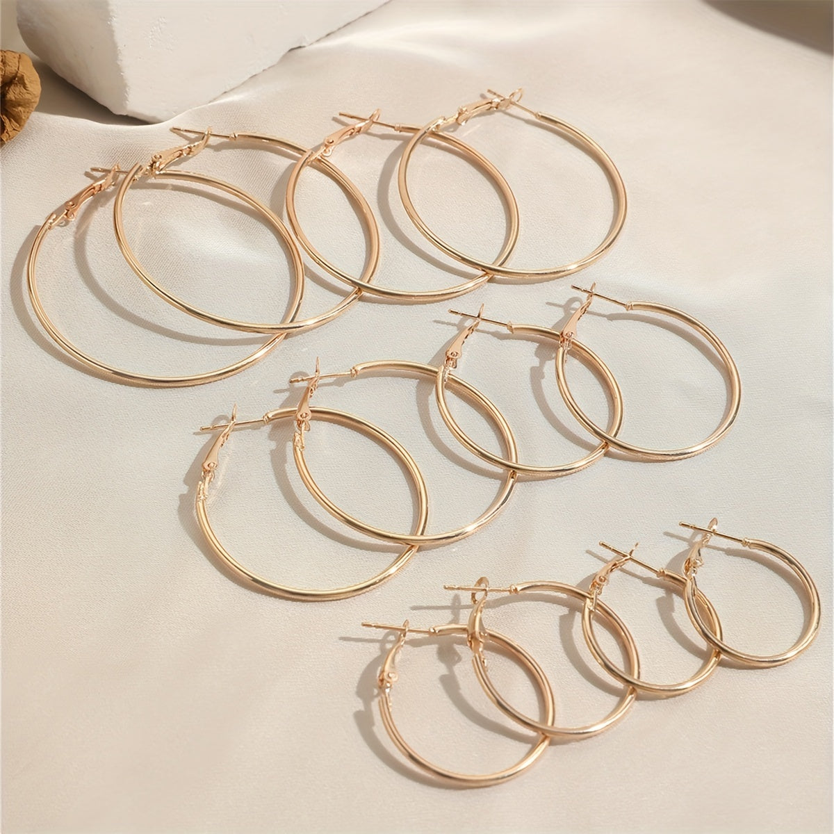 Elegant & Timeless Silver Hoop Earrings - Chic, Sexy Style Perfect for Daily Wear and Gifting